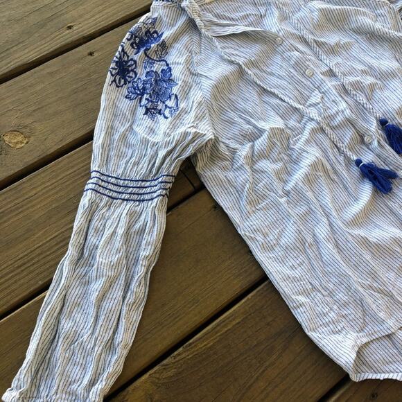 Embroidered Blue Stripe Top - Picture 2 of 3